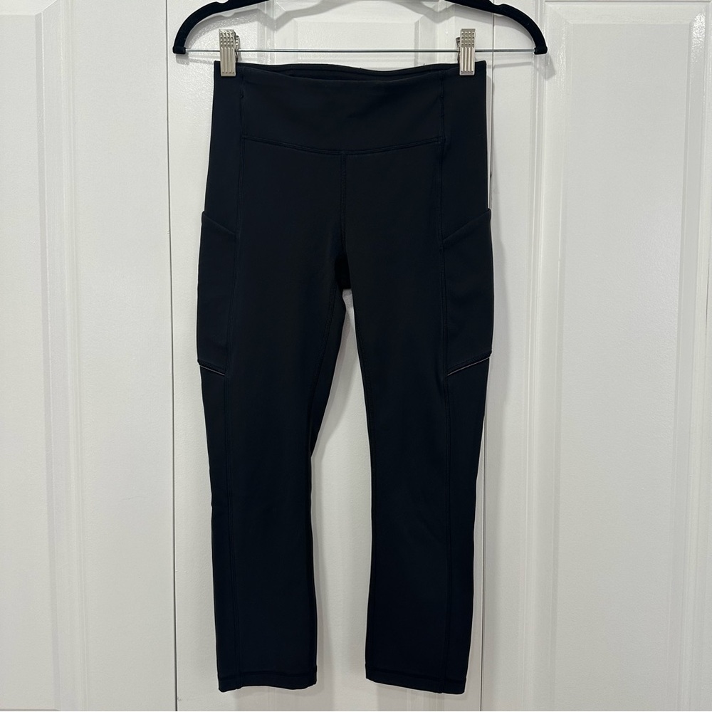 Lululemon Speed Up Crop 21” Size 4